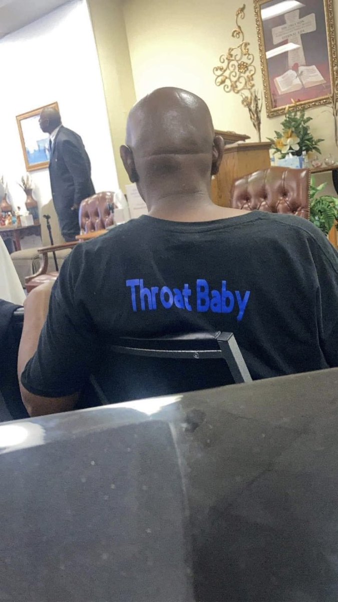 kodakk6000's tweet photo. WHY THIS NIGGA IN CHURCH WITH THIS SHIRT ON 😂😂😂😂😂😂 https://t.co/SDwBO7x0ol