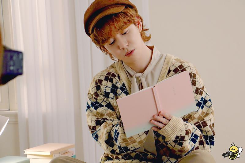 blockb_arg_'s tweet photo. [🎂] Feliz cumpleaños a nuestro rey abeja, Park Kyung!🐝
Te amamos y te extrañamos🥺
Te deseamos lo mejor y que te encuentres fuerte y saludable! Esperamos tu regreso💛

#FairyKyungDay
#박경 #PARKKYUNG
@KYUNGPARK1992 https://t.co/dvMWL9gHuX