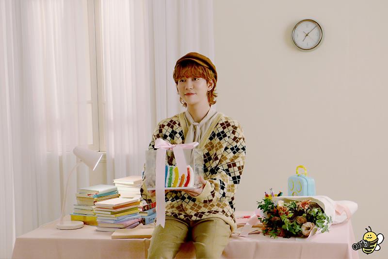 blockb_arg_'s tweet photo. [🎂] Feliz cumpleaños a nuestro rey abeja, Park Kyung!🐝
Te amamos y te extrañamos🥺
Te deseamos lo mejor y que te encuentres fuerte y saludable! Esperamos tu regreso💛

#FairyKyungDay
#박경 #PARKKYUNG
@KYUNGPARK1992 https://t.co/dvMWL9gHuX