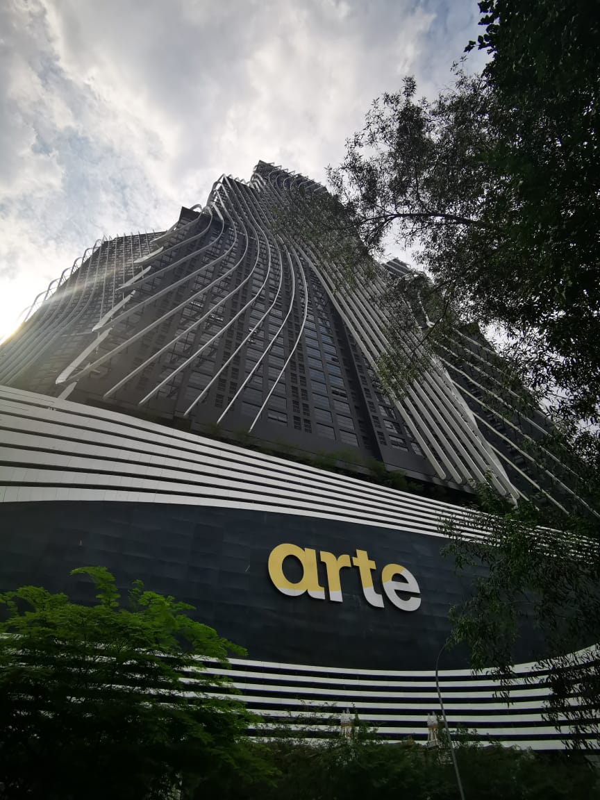 Cyberian_66's tweet photo. My aunty said, Ah Teh..
#arteseries
#artemontkiara
#montkiara
#architecturephotography
#ARCHITECTUREDESIGN
#NFTCommunity
#NFTphotos https://t.co/Y3FlB39QWb