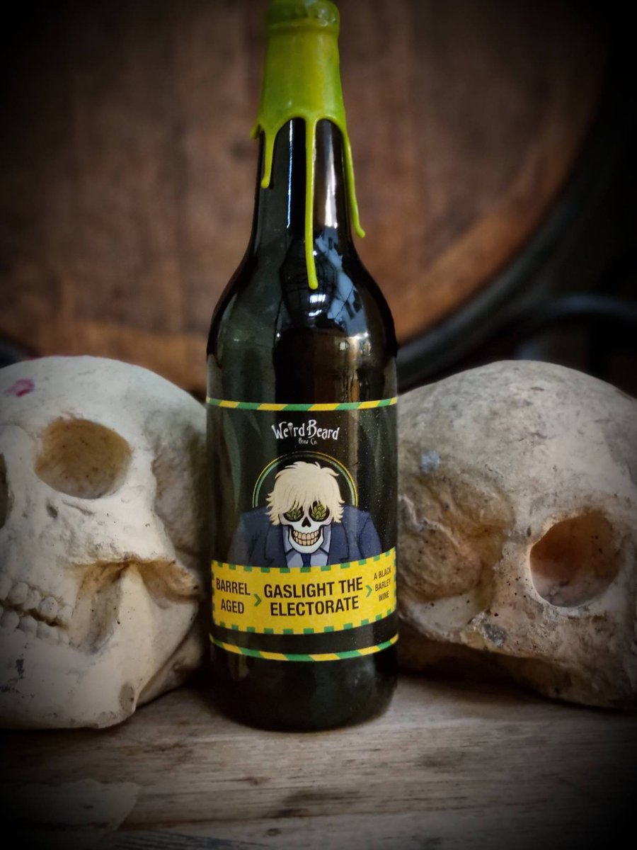 WeirdBeard_Brew's tweet photo. 👀Go on then, who's cracking theirs tonight?👀 https://t.co/oiXHTLMOwo