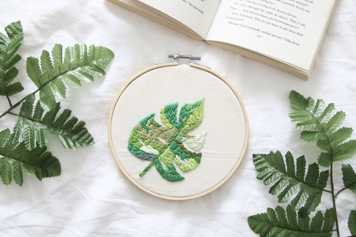 Zoehware's tweet photo. Think I’d cry if I actually managed to sell an embroidered hoop or two 🥹💛

https://t.co/YagcvIisNo https://t.co/sztPjuKicK
