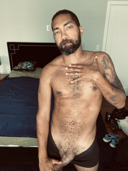 Good morning! https://t.co/enTRfvMN67<a href="/tag/newprofilepic"class="tags"><span>#newprofilepic</span></a>