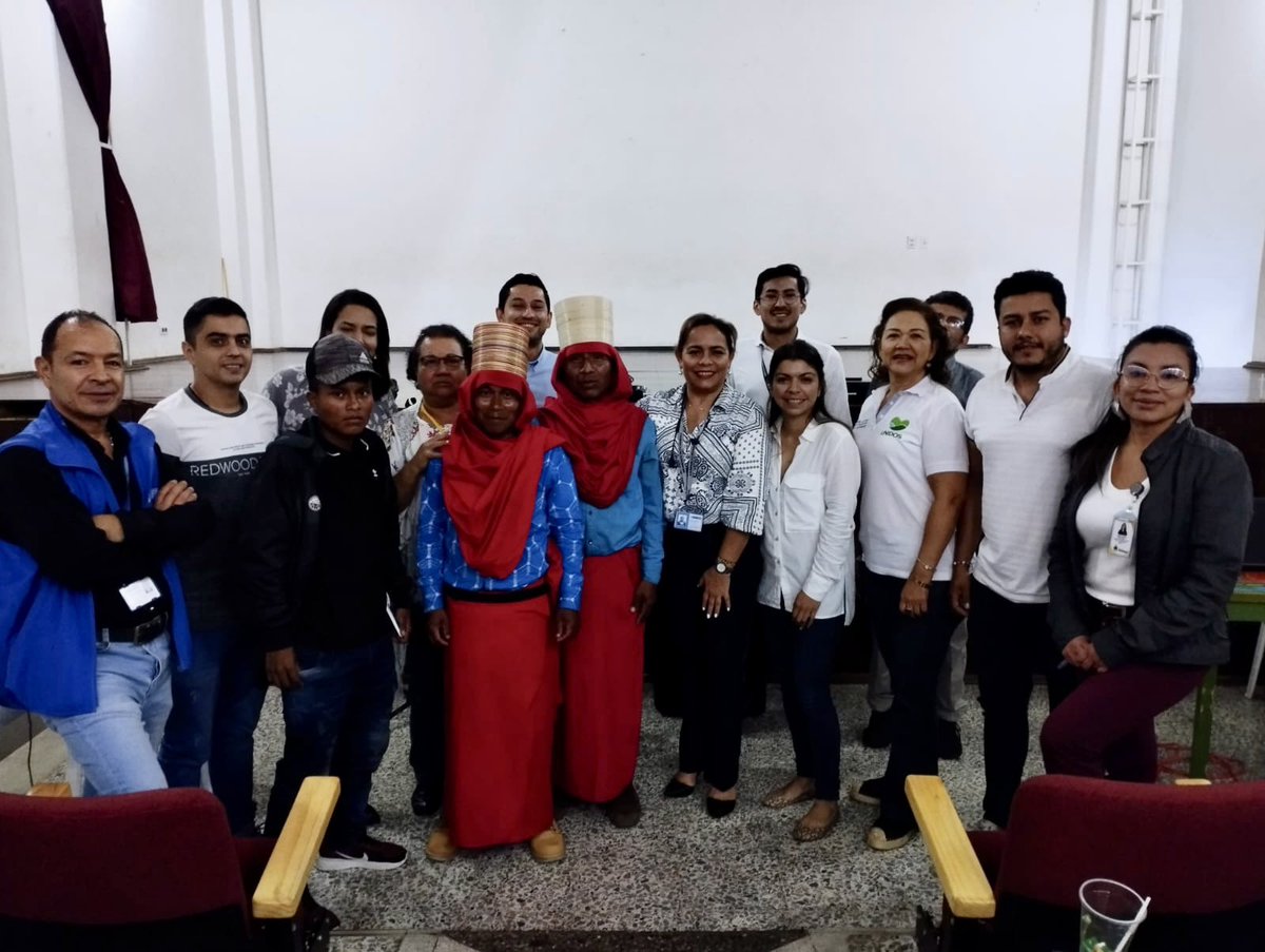 ConsejeriaDDHH's tweet photo. #EnTerritorio | La @ConsejeriaDDHH participó en #Ituango del #CERREM colectivo a favor del Resguardo Indígena San Matías Jaidukama del pueblo indígena Katío Eyabida, donde se aprobaron medidas de protección colectivas para prevenir violación de #DDHH de esta comunidad étnica. https://t.co/80T0zLrxz2
