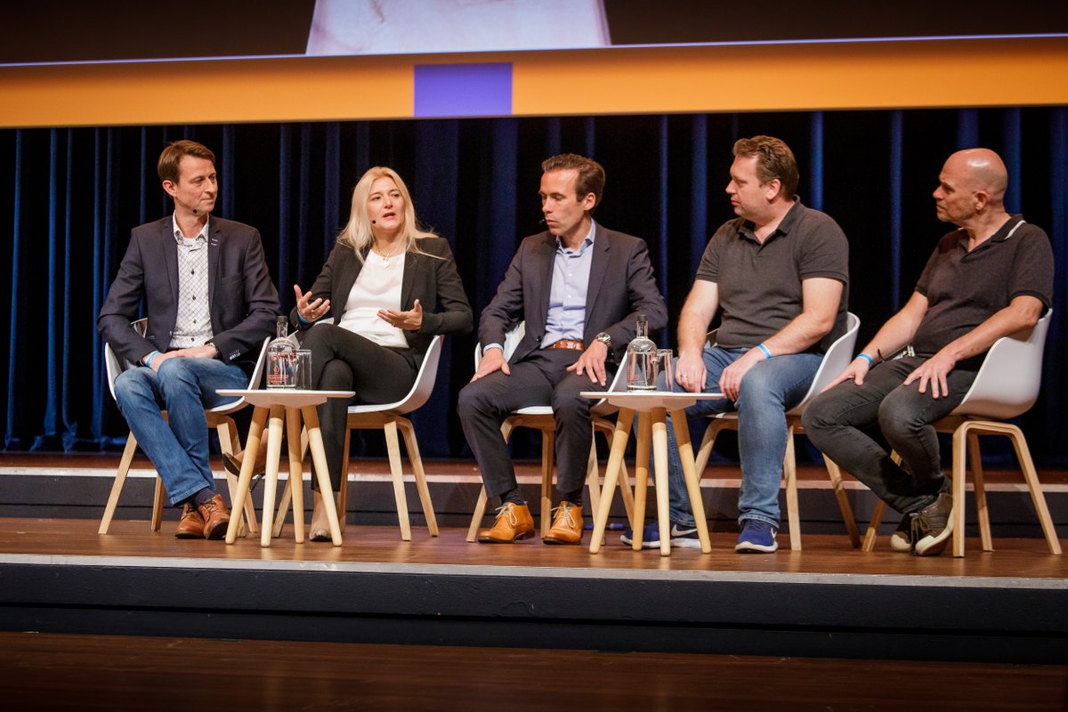 Curious about the programme of ONE Conference 2022? The first speakers can be viewed on our website: one-conference.nl 
ONE Conference, World Forum 18-19 October 2022
#ONE2022 #NLCyber #CyberSecurity 
<a href="/GemeenteDenHaag/">Gemeente Den Haag</a>, <a href="/ncsc_nl/">NCSC-NL</a>, <a href="/EZK_Digitalecon/">Digitale Economie</a>