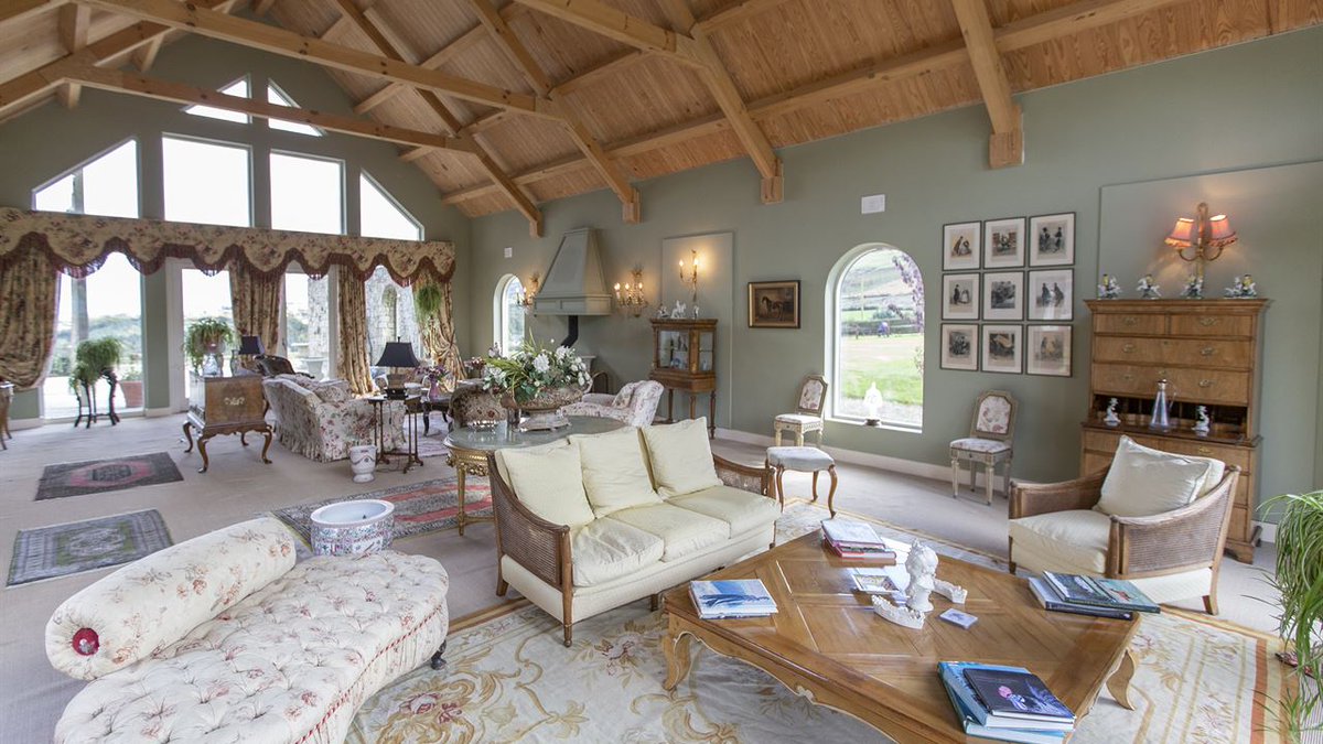 GoffsProperty's tweet photo. 𝐅𝐎𝐑 𝐒𝐀𝐋𝐄

Timber Lodge is stunning country residence within a parkland setting on c.43.2 acres, with an additional residence &amp; extensive equestrian facilities inc. a 5½f gallop 🐎

📍 Kilbrannish, Bunclody, Co. Carlow 

More info👉 https://t.co/dROHRm0t1F

#GoffsProperty https://t.co/6zNDpKJ9tL