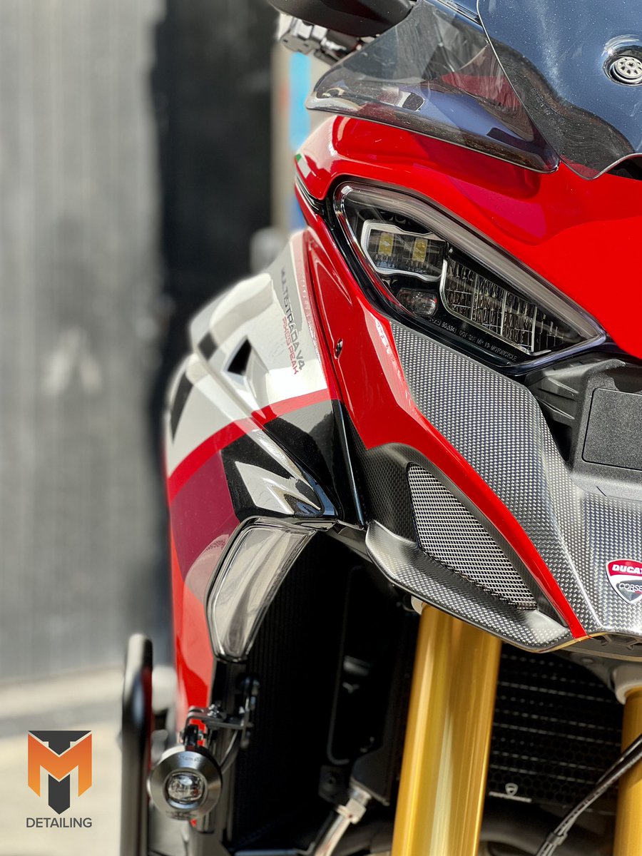 DetailingMt's tweet photo. Detallada y protegida quedó esta #Ducati #MultiStrada V4. Lista para rodar sin temor alguno de las piedritas o algún otro imprevisto. Chequense el video, quedó de👌🏼! https://t.co/QnMSUCBV6v @DucatiMexico y aquí les dejo unas fotitos! https://t.co/YtUt1TiYbH
