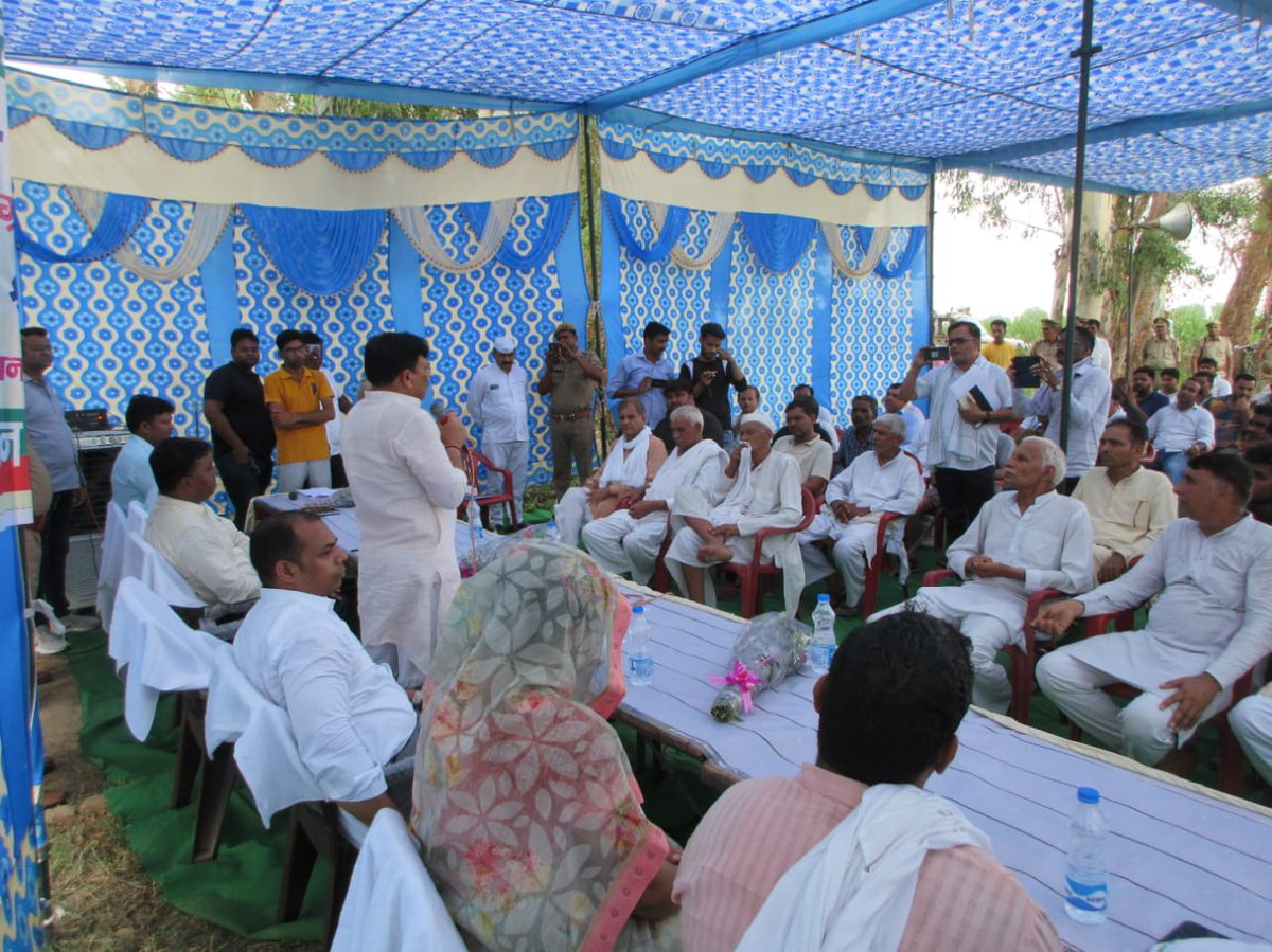 पर्यावरण वन एवं जलवायु परिवर्तन माननीय राज्यमंत्री <a href="/KPMalik_BJP/">KP Malik</a> जी  ने आज ग्राम बदरखा में खाद वन की स्थापना की।
#यूपी_वन_महोत्सव_25cr 
<a href="/InfoDeptUP/">Information and Public Relations Department, UP</a>