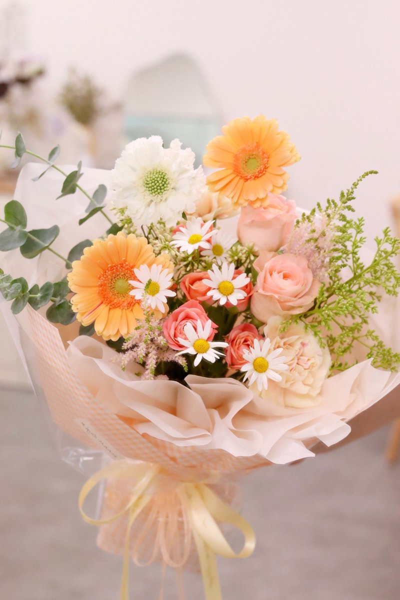 summer_days_h tweet picture
