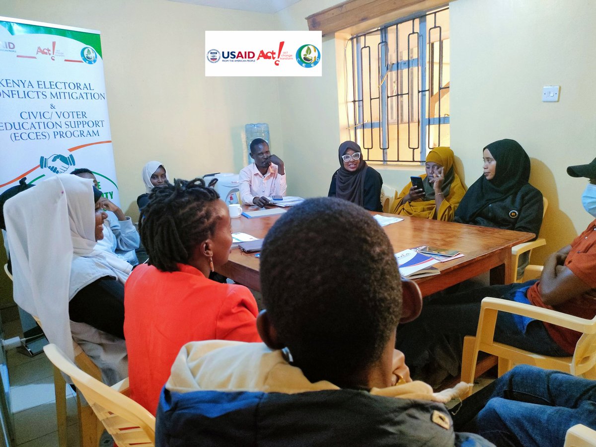 Isiolo_CEED's tweet photo. Threats to violence over fear of rigging and suspected staged banditry attacks to displace voters defining final days to elections. We held a Social Media &amp; Incidence Monitors meeting to review and report. This program is supported by @USAIDKenya's and implemented by @tendasasa https://t.co/F6eyB7sI40