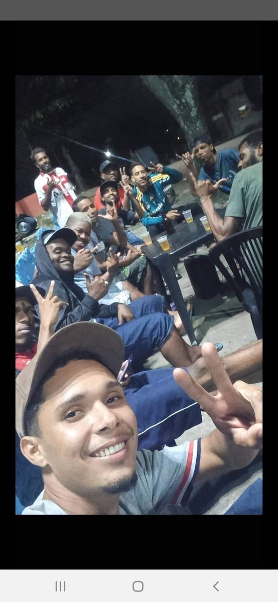 TBT desse dia fml 20 ninguem de fora   💔 

sdds lukinhas 
liberdade vampeta