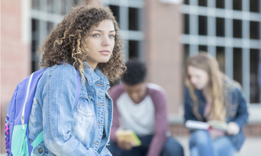 A team of psychologists, including Rochester's  Jeremy Jamieson, has developed a tool to help teens turn everyday stressors that could lead to anxiety and depression into a positive force instead

#URochesterResearch | uofr.us/3uw0DGx
