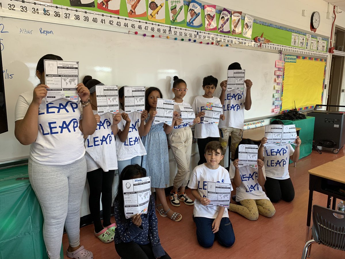 SarahiSamano's tweet image. Amazing work done by my students at 😊#LEAP2022 #ESL