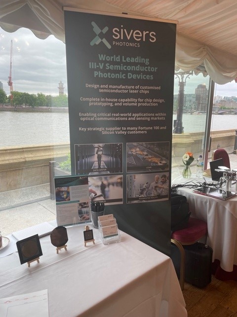 SiversPhotonics's tweet photo. We were delighted to attend yesterday’s Photonics & Quantum Industry APPG showcase. The event provided a forum for UK photonics companies to exchange knowledge with parliamentarians on the current & future impact of photonics. Read more: https://t.co/oHpvNBbaHU #photonicsevents https://t.co/pw4bjaM6LL