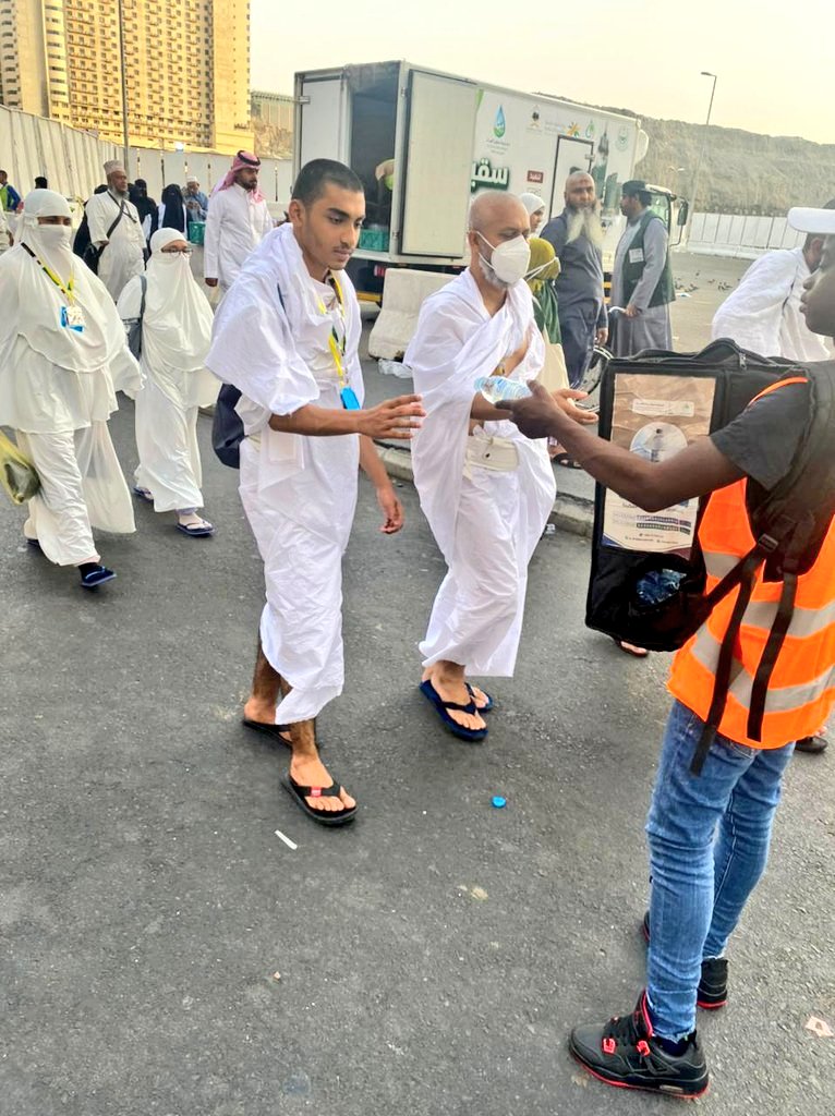 jabhrah's tweet photo. #سقيا_واطعام_الحجاج 
الان فرصة لي ولكم 
فرصة التبرع عبر #منصة_تبرع  الرسميه

 اطعام وسقيا #الحجاج 
#يوم_عرفة #مزدلفه 

#تبرع  #سقيا_الحاج
https://t.co/7s8htzfCkv

#تبرع  #إطعام_الحجاج
https://t.co/gyXrJF5AuN
للتواصل الاسرع
https://t.co/RkUJH6oxS1
عطائكم سقيا واطعام ودعم🌾🌾 https://t.co/jD5OvyRwHf
