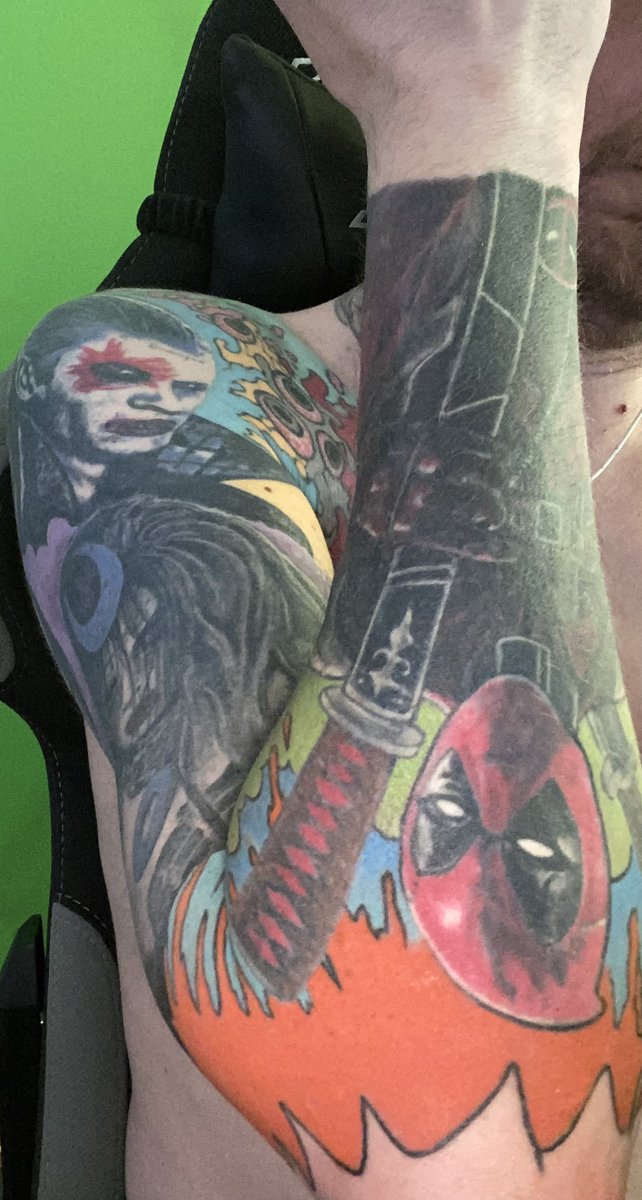 ATBasto's tweet photo. nichts für jederman aber ich feiere es. mit orange ist die letzte background farbe drin und rechter arm ist done. https://t.co/q2WbmdpHHs