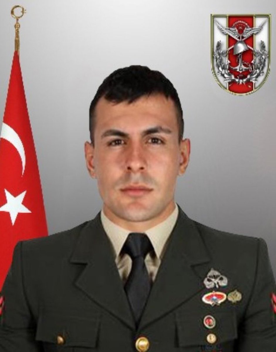 Şehidimiz var haberiniz var mı sizin gibi düşünen umursamaz kitlelerinize bir sözünüz var mı onları PKK’ya ABD İsrail’e Yunanistan’a karşı eyleme davet edecekmisiniz <a href="/kilicdarogluk/">Kemal Kılıçdaroğlu</a> <a href="/meral_aksener/">Meral Akşener</a>