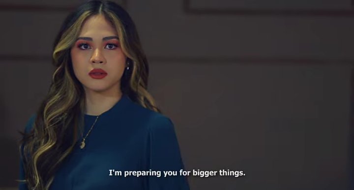 chzmzo's tweet photo. Can we just first appreciate how beautiful Janella as Valentina is here? 😭

#DarnaTrailer https://t.co/Ti3GFhT4s7