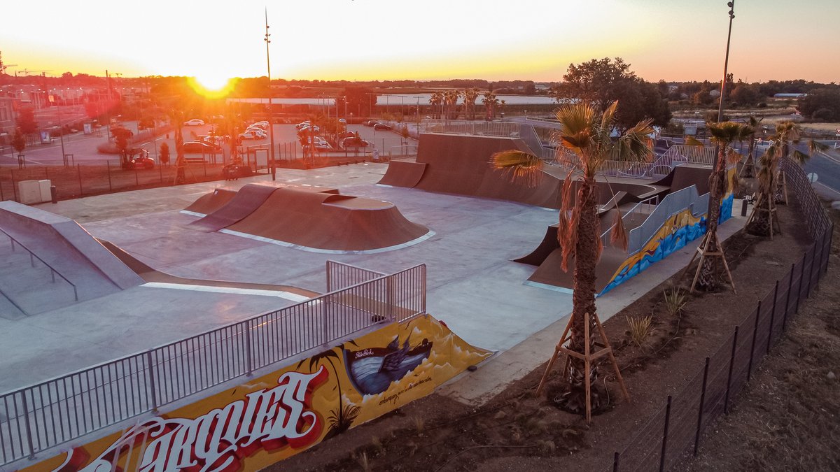 GroupHurricane's tweet image. Les projets d'#HurricaneGroup continuent de se développer comme le nouvel urban park à #Baillargues (34) de 4200 m2 qui rassemble un Bowl, un Park #HurricaneParks et une aire typée Street et un Pumptrack #HurricaneTracks 

 youtu.be/Nv5kyOnMruI @VBaillargues