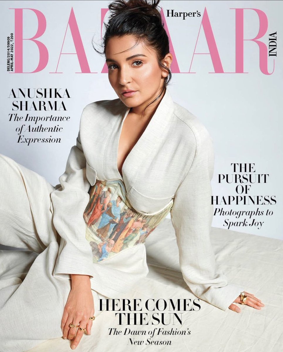 bollylooks's tweet photo. anushka sharma for harper’s bazaar india https://t.co/2TQE0oqzQQ