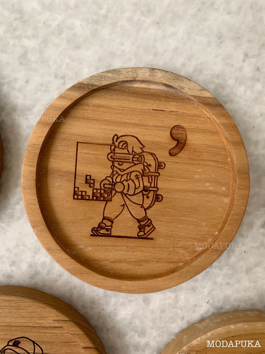 Hope you guys love my woodarts for Let's Walk round 10! it's round 10 wooden coasters series with deekay arts engraved on it! 
<a href="/DeeKay/">David King - now tweeting at @dksf</a> <a href="/Ashh/">Ashton</a> <a href="/Summercat/">Yu Chain Yi</a>

Let's Walk!

#deekay