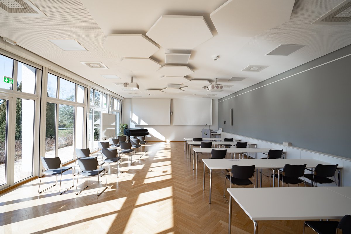 Für das Leibniz-Institut für Pflanzenbiochemie (IPB) in Halle haben wir einen Seminarraum mit modernster #Medientechnik so aufgewertet, dass jetzt auch hybride Online-Veranstaltungen einfach und komfortabel umgesetzt werden können:  vst-pro.de/referenzen/ref…

#VST #Medientechnik