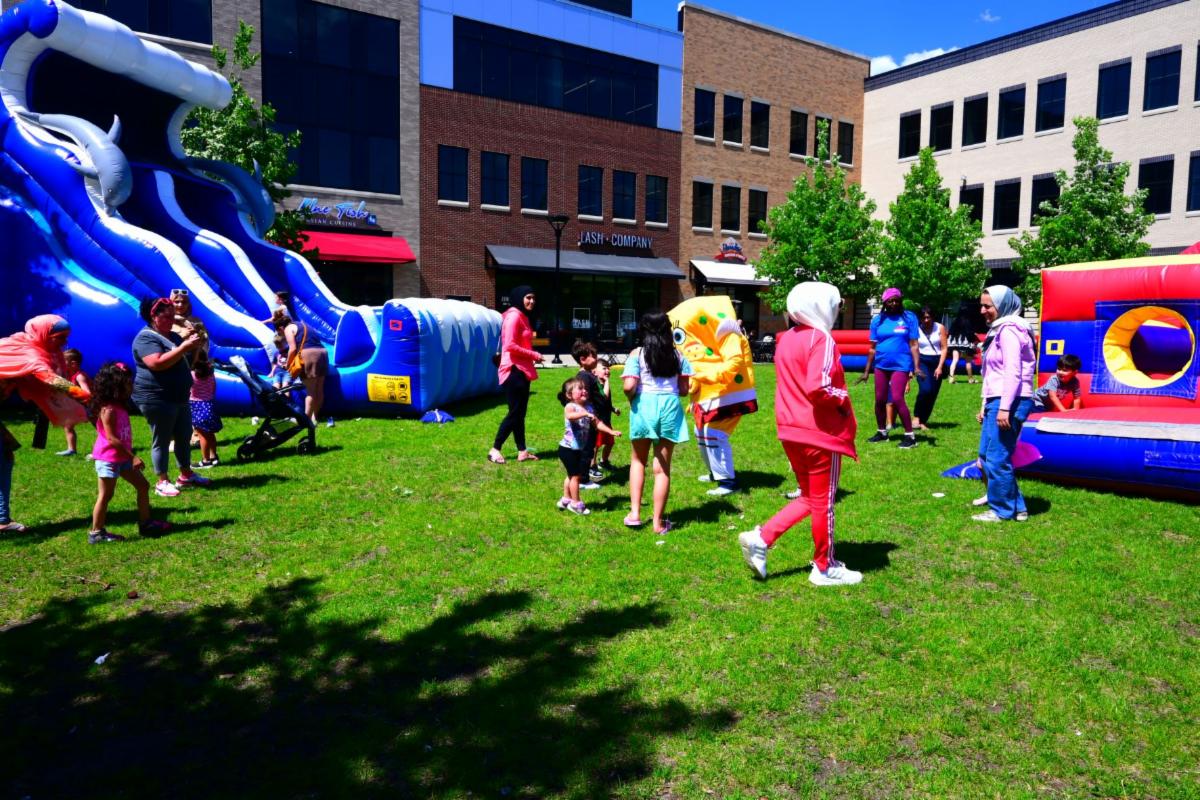 DearbornDtown's tweet photo. So many things to do this month in #DowntownDearborn! Check it all out here and remember to sign up for our e-news so you don't miss a thing! https://t.co/BJjebE4wU1
https://t.co/101tskTFrL https://t.co/QDIkhn0t9y