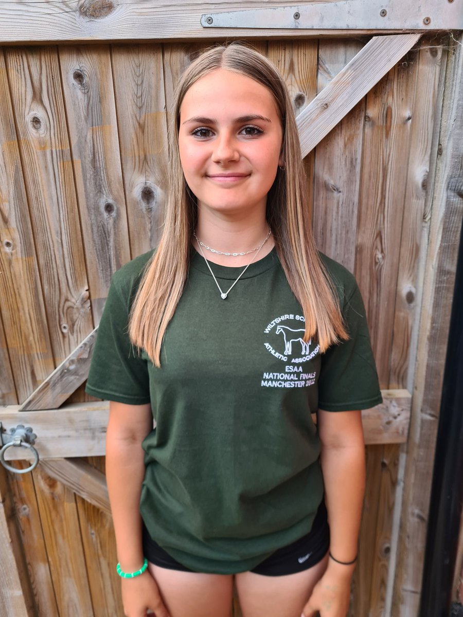 And she's off.... next stop Manchester with the <a href="/WiltshireSAA/">Wiltshire Schools AA</a>  team for English Schools! She's not competing until Saturday so is just looking forward to the experience until then (hotel, food etc!) 😁 <a href="/SwindonHarriers/">Swindon Harriers</a> <a href="/RidgewayschPE/">The Ridgeway School PE Faculty</a> @DoingItForDan