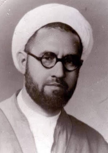 Awaited_Hope's tweet photo. IMAM #ALI (AS) - "THE LION OF GOD"
"We call Imam #Ali (as) the 'Lion of God', for he was more manly than all in two ways: #Externally in society and on the battlefield where he could overthrow his #strongest opponents;.."
1/2 https://t.co/9iSIsSVss6