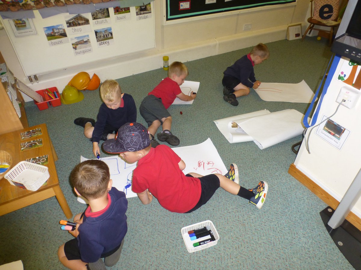 In Nursery we received a letter from Daddy Bear saying that Goldilocks had escaped from jail even though we caught her last week! He left us some resources and we decided to help the police again by making some big WANTED posters.