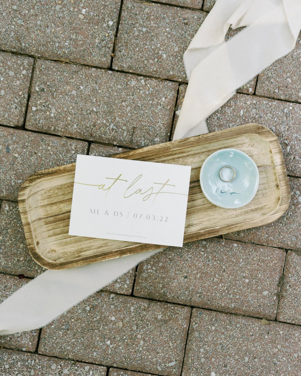 from the photos, you'd never guess it was a 'feels like 105 degree' day for Melody &amp; Dylan's wedding. I actually thought my camera was going to overheat, but they look as cool as cucumbers! Congrats you two! 

planning @beautybudgetevents 
officiant <a href="/marrymekath/">Daniel</a>
flowers @bowerbir