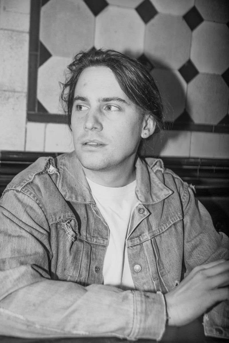 RoarButler's tweet image. thanks again to @themarkrad for the kind works on last nights @BBCRadio2 #folkshow on playing Lynda's Cafe from the forthcoming ep.  Out on Friday 15th link here: bfan.link/carefreeEP.