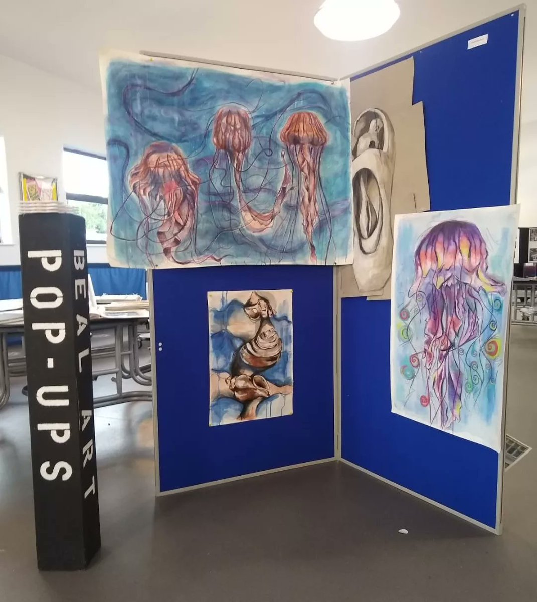 art_beal's tweet photo. The end if the year has culminated in a collaborative, creative subjects showcase! Our wonderful year 13 A level exhibition opened yesterday featuring Fine Art, Photography, DT and Media. Congratulations to all ✨✨✨ #bealhighschool #alevelart #art #bealhigh #photography https://t.co/4FRhKei0Mn