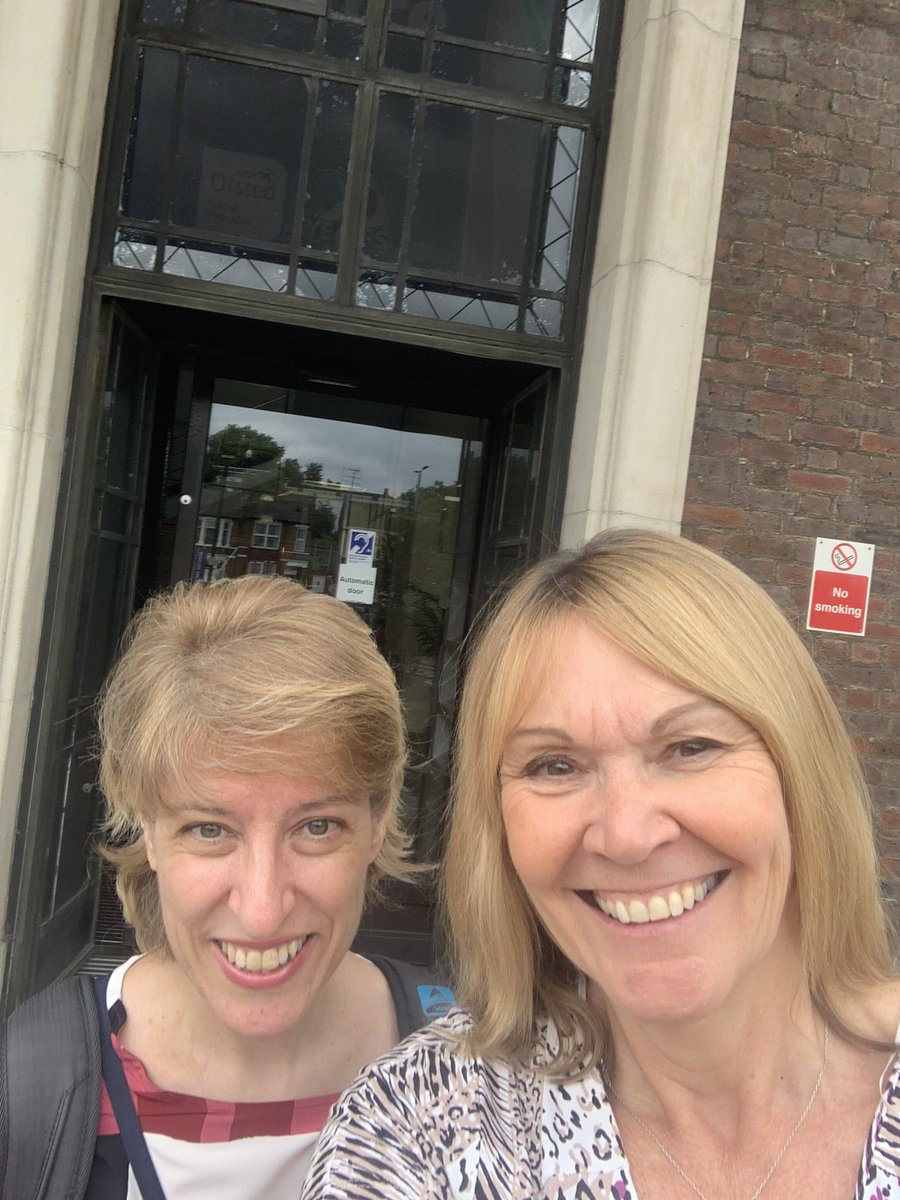 JaneKGalbraith's tweet photo. Delighted to be part of the staff development day, with my colleague Berta, at Waltham Forest College @WFCTweets discussing Advanced Teacher Status and the revised Professional Standards for the FE and training sector! @E_T_Foundation @SocietyET https://t.co/oiAKnQuRzY
