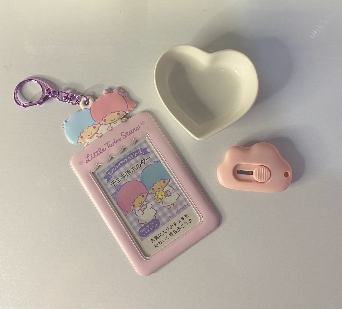 havenfolio's tweet photo. my dream pc holder came home today and it was bigger than the kr version it’s so cute ☺️ https://t.co/8CigI7E2Fh