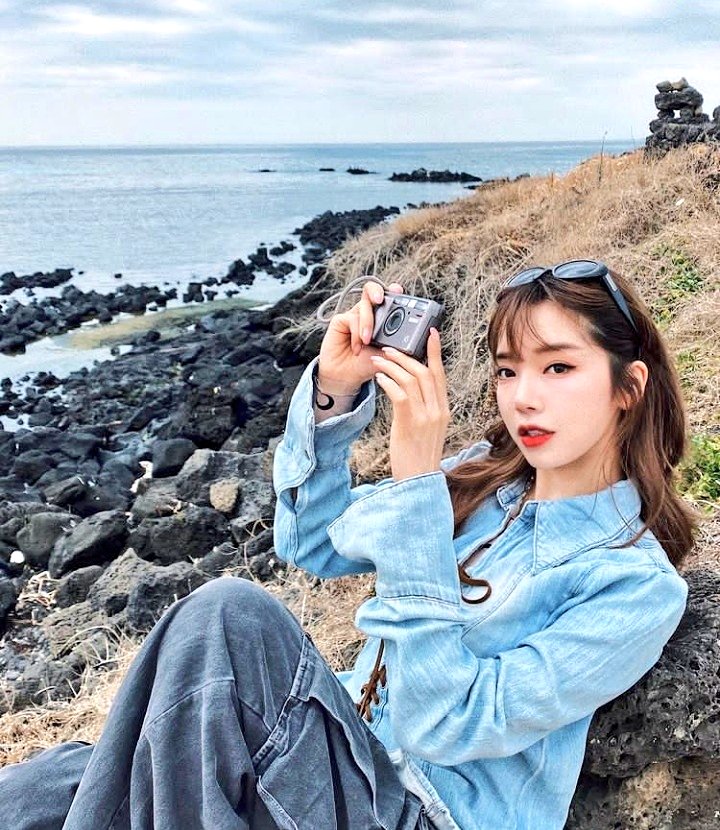 BetancoMila's tweet photo. Aprecien a la novia del fandom, que preciosa, que buenos gustos se cargan los seven.
#JAYB #jaebeom #GOT7 #IGOT7 https://t.co/QBtS76m0No