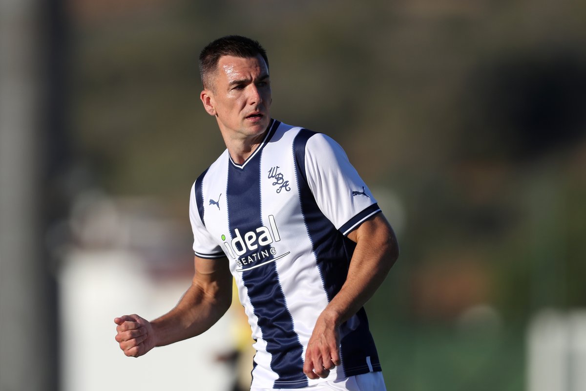 Every signing made by all 24 Championship clubs so far this summer transfer window

mirror.co.uk/sport/football…