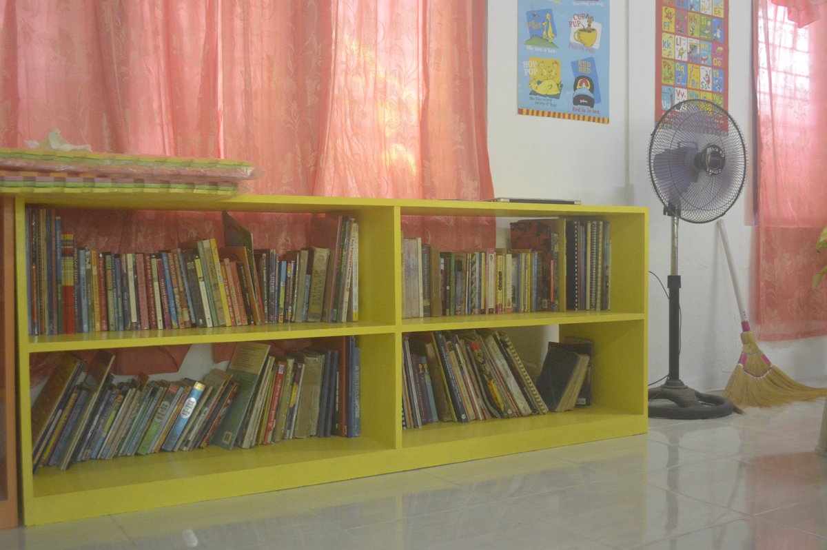 TeamKiefer15's tweet photo. The Handum Pagbasa library has been officially inaugurated last June 23!

Sharing with you some of the photos of the library. https://t.co/WULGmihlRt