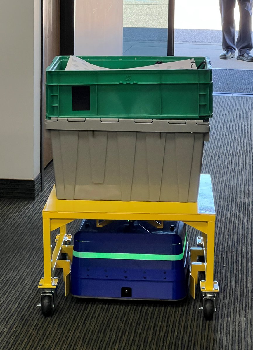 ResGreenGroup's tweet photo. Did you know that LilBuddy™’s compact size, ability to turn in place, &amp; 2D/3D Lidar obstacle detection capabilities allow it to navigate congested corridors and narrow pathways with ease?

https://t.co/dfXof71SXG

#Resgreengroup #LilBuddy™ #AMRs https://t.co/o7lmQ1W9sg