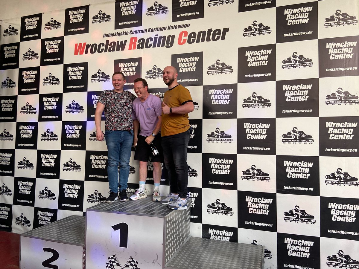 Precursive tweet media