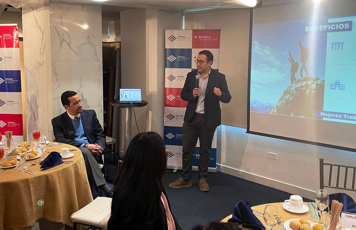 #CCQCapacita

Juan Fernando Gutiérrez <a href="/gutierrezjf/">JFG</a> de <a href="/FormadosEcuador/">Formados Ecuador</a> “Las empresas que adopten la formación dual tendrán mejoras en la productividad, procesos de talento humano y sostenibilidad”