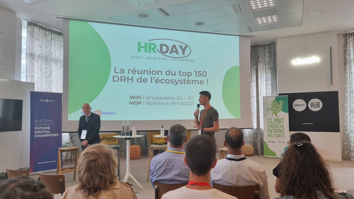 Ravie d'être présente cet après-midi au HR Day organisé par <a href="/FRdigitale/">France Digitale</a> au @BpifranceHub et représenter <a href="/Ovrsea_com/">OVRSEA</a> lors de cet évènement avec la communauté #RH en startup 💚🚀 (oui, emoji rocket obligatoire)