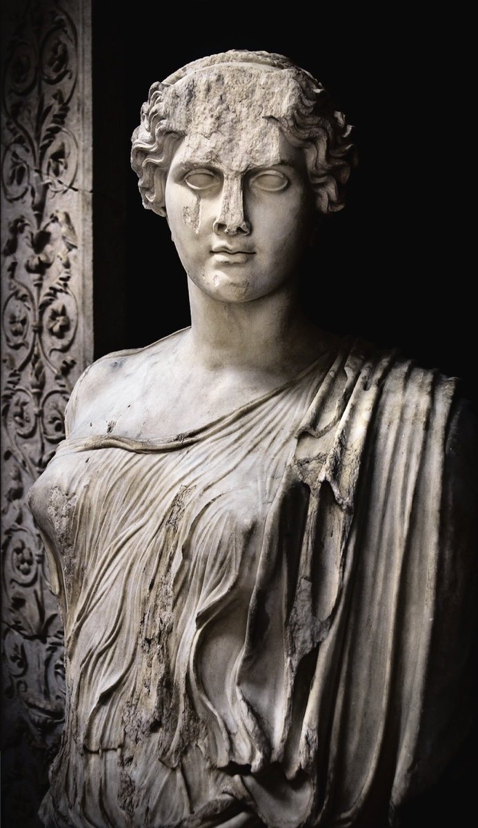 AliciaMimundo's tweet photo. Afrodita de Rione Terra, Pozzuoli (s.I) 
Museo Archeologico dei Campi Flegrei, Bacoli, Nápoles. https://t.co/SXKot6uWtb