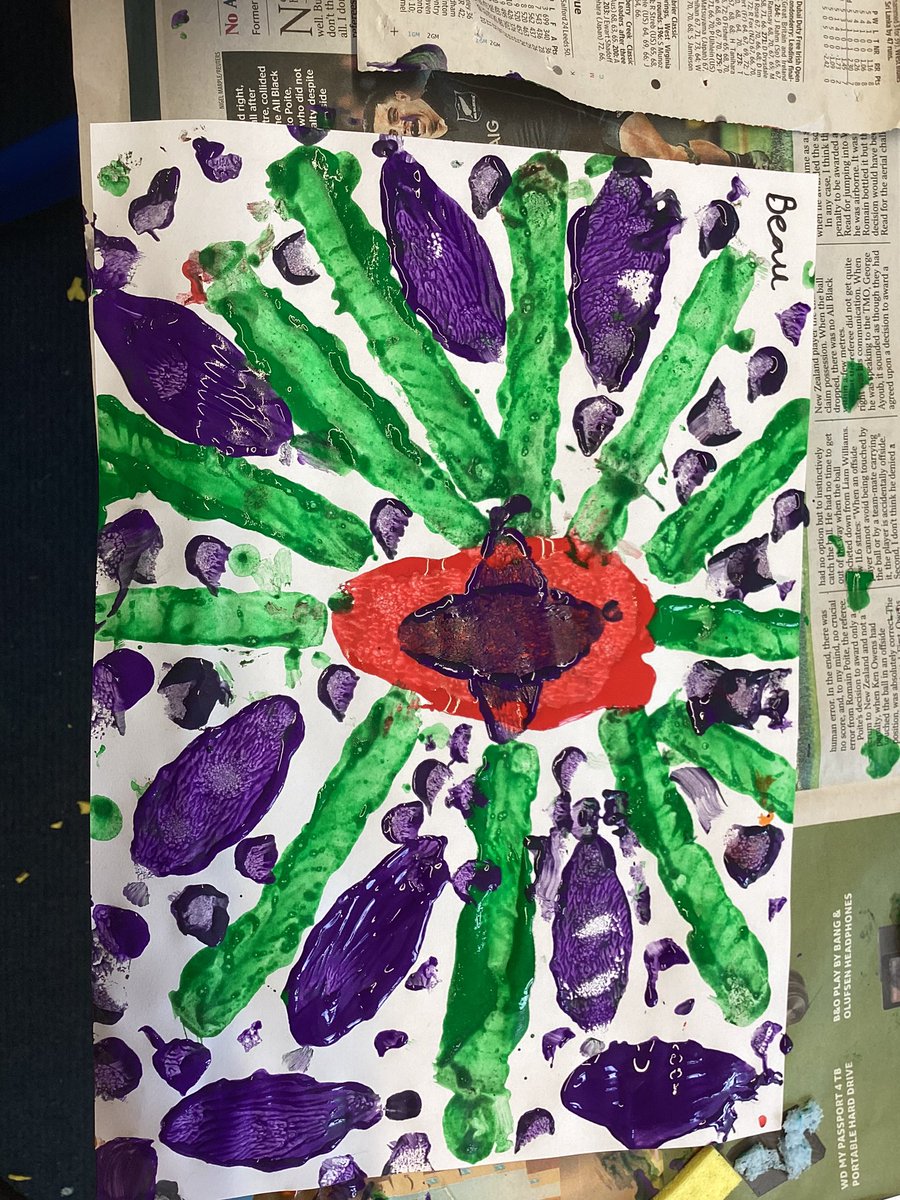 HorwichParishCE's tweet photo. More stencil art from 2/3 T #HPY2 https://t.co/nJHGD6UKif