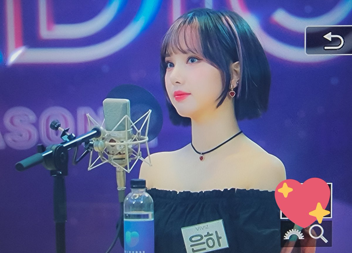 lovable_cream's tweet photo. 220707 💜🖤💙 #은하 #EUNHA #비비지 #VIVIZ https://t.co/nJLDo9nRKZ