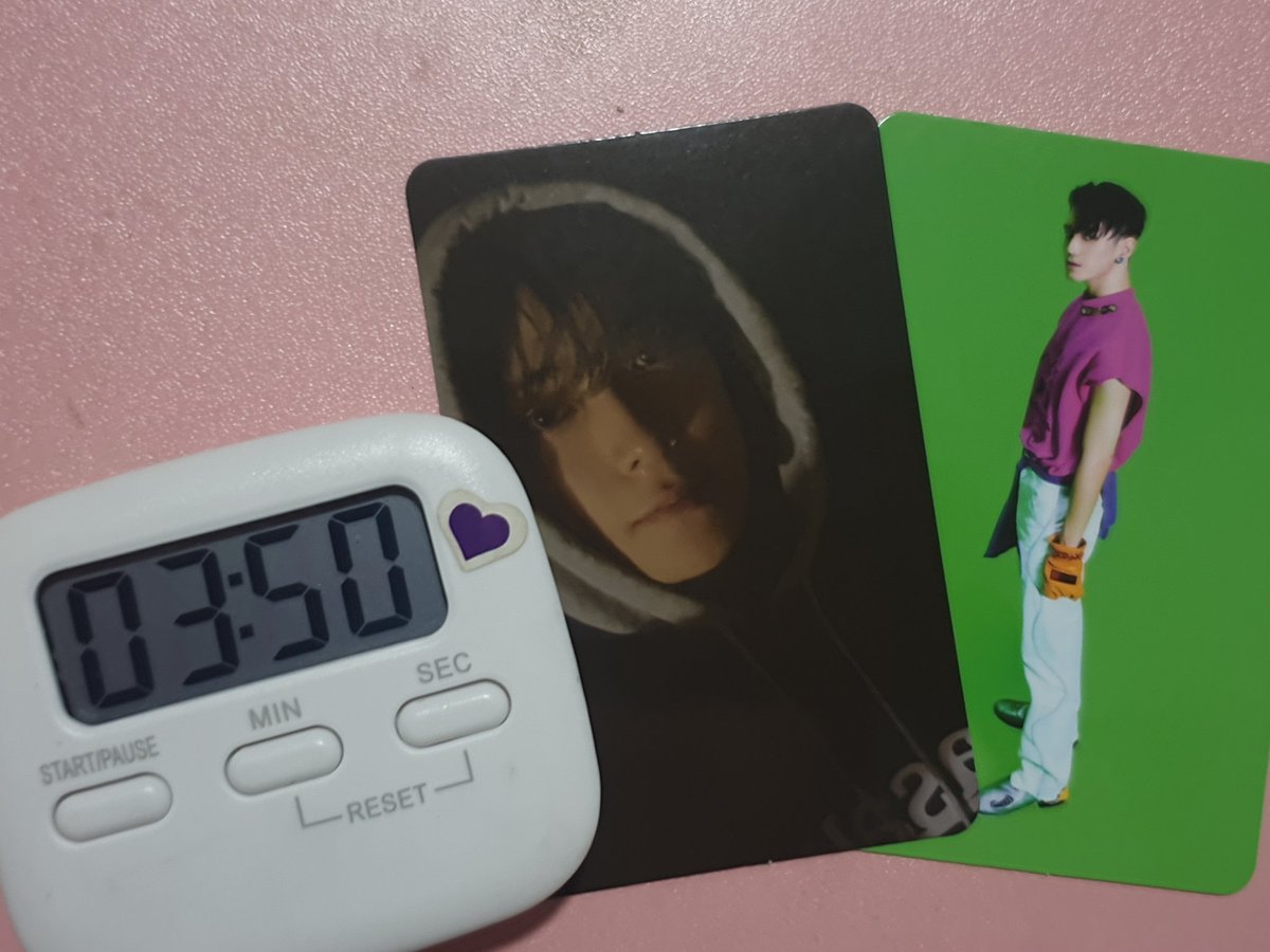 chleleluvs's tweet photo. 7.7 SALEE !!!! #adoptlele
JAEHYUN AND TAEYONG AR PC SET

- MINT CONDI
- 330 IF PAYO
- WILL SEND CONDI TO SURE BUYER ONLY
- FREE PACKING FEE
- CAN TINGI 
` jaehyun - 280 (260 if payo)
` taeyong - 70 (50 if payo)

; nct 127 sticker ph onhand selca jewel case photocard https://t.co/7ZtA0IExzG