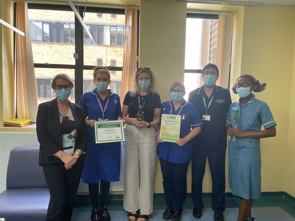 James Povey (@jamespovey1) on Twitter photo Very proud of all the <a href="/C24Ward/">Surgery24/ Ward C24</a> staff🥹 they have been presented with a Daisy award for all the staff!!! And to top it off Jaelieh got a Tulip award as well🥳🥳 What a fantastic team you have <a href="/jesst89/">Jessica Taylor</a> and <a href="/RebsMc1/">.</a> 💪 pretty sure this is a first isn't it @TeamNUH <a href="/MoppettSarah/">Sarah Moppett RN</a> 🤔 Very proud of all the <a href="/C24Ward/">Surgery24/ Ward C24</a> staff🥹 they have been presented with a Daisy award for all the staff!!! And to top it off Jaelieh got a Tulip award as well🥳🥳 What a fantastic team you have <a href="/jesst89/">Jessica Taylor</a> and <a href="/RebsMc1/">.</a> 💪 pretty sure this is a first isn't it @TeamNUH <a href="/MoppettSarah/">Sarah Moppett RN</a> 🤔