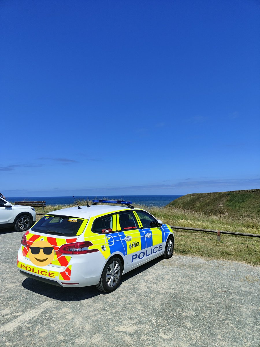 PC_1697's tweet photo. Blue light training course! So to get a good sense of different road types we have ventured out to the coast! The sun came out just in time for an ice-cream 🍦#sunsoutcopsout #coasttrip #bluelightrun https://t.co/s4J538zo46