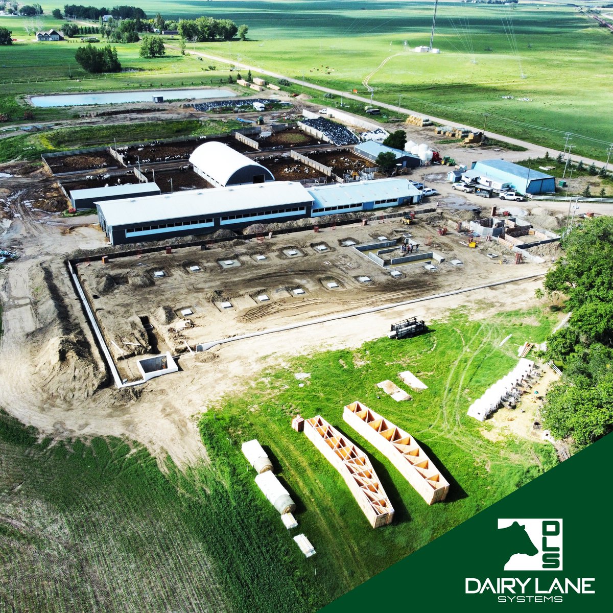 dairylanesystem's tweet photo. Foundations are in at Leewenburgh's in Lethbridge Alberta. This perimeter feed 6 row barn will feature 4 x GEA R9500 milking robots, Jourdain Stabling, Maximus Barn Controls, VES ventilation &amp; Houle manure equipment.

#dlsdairy #dlsALBERTA #dair #milk #ABmilk #agriculture #ontag https://t.co/x2439vevTi