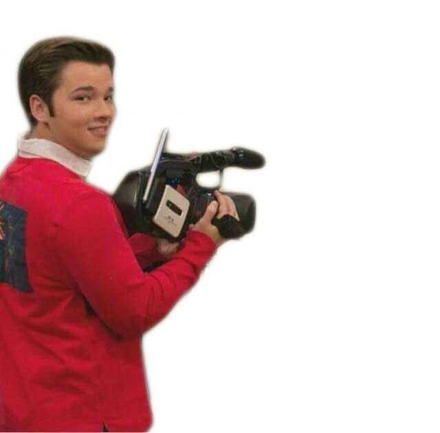 TeamNicolBolas's tweet photo. @Vap_esports @Luisaaao03 Filmando estoy https://t.co/gqhAPwVgnB